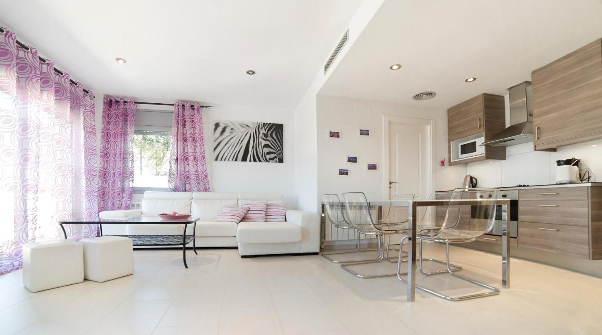 Duplex Moderno 3 Hab Parking, Vistas Al Mar Y Terraza Apartment Sitges Ngoại thất bức ảnh